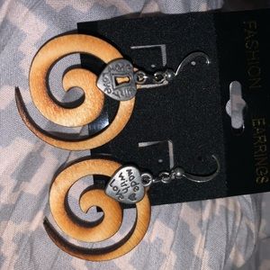 Handmade spiral earrings 🌀🌟